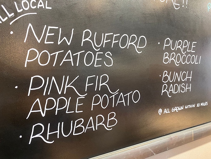 spring sign writing at fresh and fruity